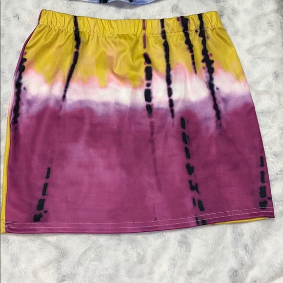 COPY - Cutout 2 piece tie dye set skirt - Picture 3 of 10